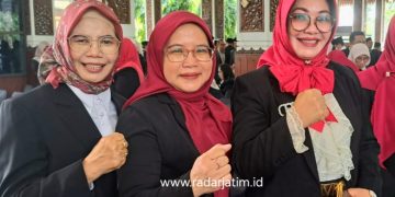 Bupati Subandi Beri Amanah Kepala SMP Negeri 4 Sidoarjo Jadi Kabid Mutu Pendidikan