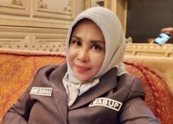 Ungkapkan Rasa Syukur Atas Selesainya Revitalisasi Alun-alun Sidoarjo, Mak Mimik Ajak Warga Makan Bareng di Monumen Jayandaru