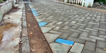 Belum Setahun Sudah Rusak Dan Amblas, Dugaan Mark Up Anggaran Selimuti Proyek Pembangunan Jalan Paving Desa Damarsi