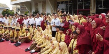 Kunjungan Menko Pangan di Smamsatu Gresik: Membuka Ruang Dialog Menampilkan Keberanian, Nalar kritis, dan Kualitas Murid