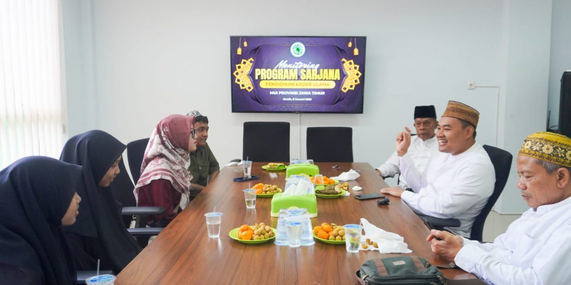 Kawal Program Sarjana PKU, MUI Gresik Monitor Progres Peserta Semester I