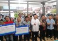 Dukung Panen Tiga Kali, BHS dan BRI Beri Bantuan Hand Tractor Rotary untuk Petani Sawotratap dan Gemurung
