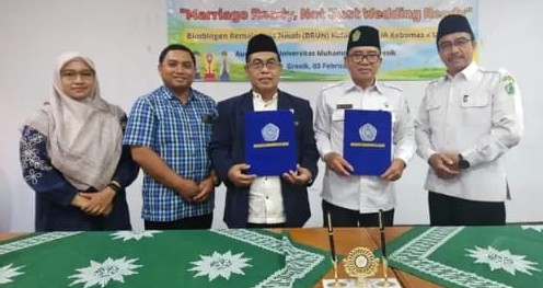 Perkuat Ketahanan Keluarga Generasi Emas 2045, KUA Kebomas – FAI UMG Teken MoU