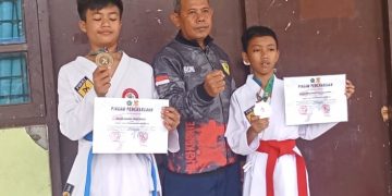 Dua Siswa SMP PGRI 1 Buduran Raih Juara 1 Karate Antar Pelajar Sidoarjo