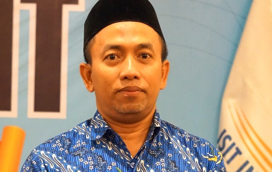 Krisis Adab di Era Digital, Ramadan Hadir Pengendali Diri