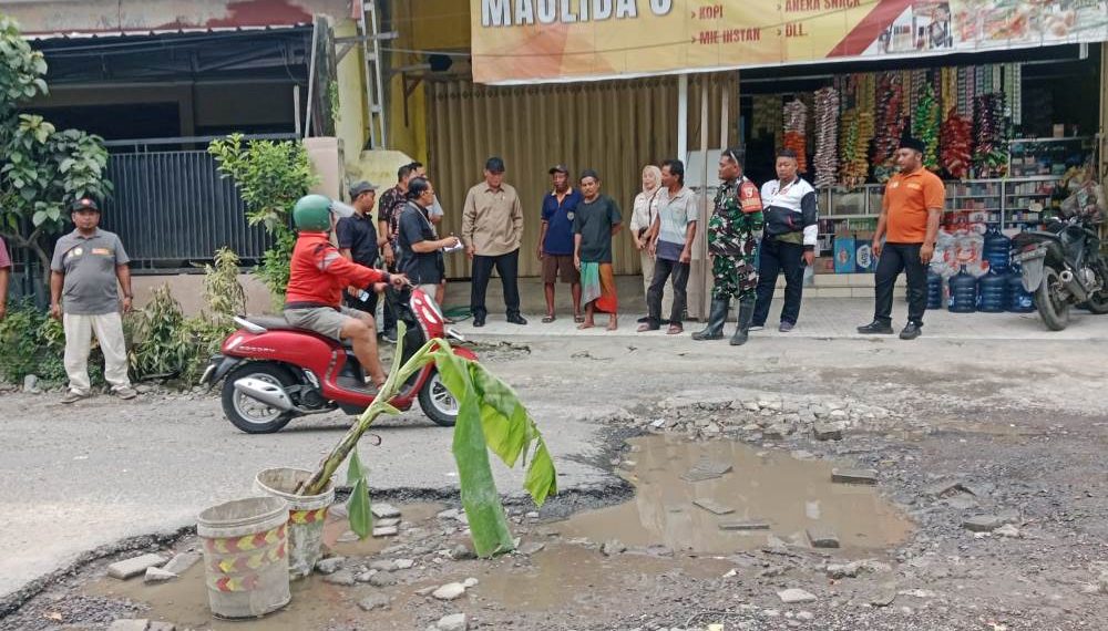 BHS Warning Jangan Main-main Proyek Perbaikan Jalan