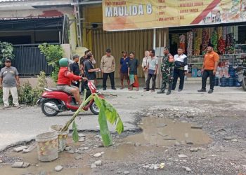 BHS Warning Jangan Main-main Proyek Perbaikan Jalan