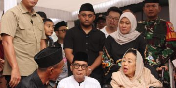 Sinta Nuriyah Kunjungi Rumah Lansia Gusdurian Mojokutho Pare