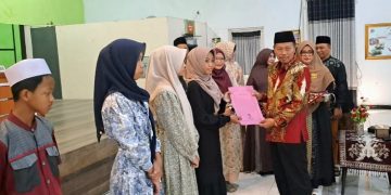Nuzulul Qur’an, Jadi Momen MKKS SMP Negeri Sidoarjo Berbagi Sesama Anak Yatim