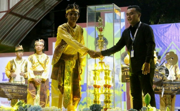 Juara Lomba Musik Patrol Piala Bupati Sidoarjo Diborong Grup Asal Sedati