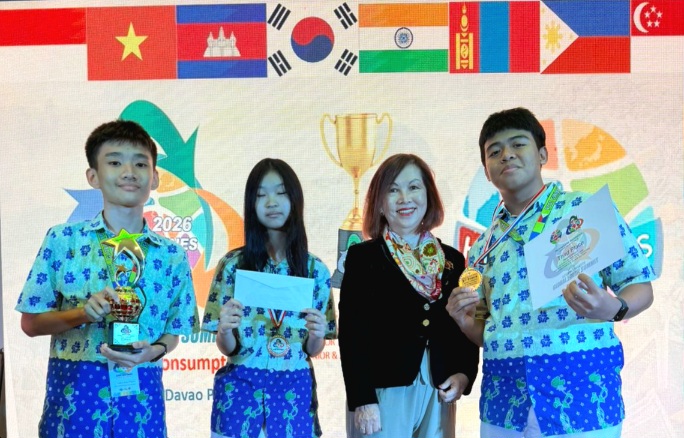 Siswa SMP Pembangunan Jaya 2 Sidoarjo Raih Tiga Juara di Global Youth Summit 2026 Filipina