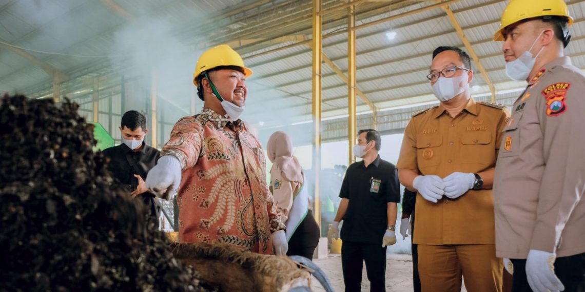 Kabupaten Gresik Raih Sertifikat Adipura, Jadi Kado Istimewa HUT Gresik untuk Masyarakat