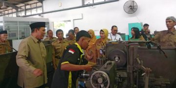 Tinjau Lingkungan Industri Kecil Trosobo, BHS Dorong Insentif Energi Bagi UMKM dan Industri Kecil