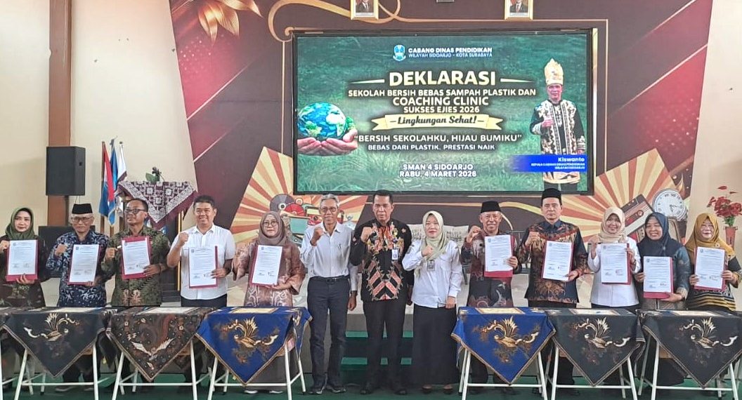 Cabdin Pendidikan Sidoarjo-Surabaya  Deklarasikan Sekolah Bebas Sampah Plastik