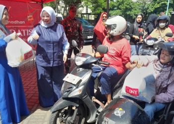 DNY Skincare Bagikan 2.600 Bingkisan Lebaran Untuk Dhuafa dan Disabilitas
