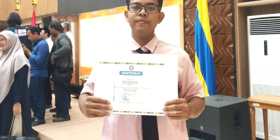 Ingin Memperdalam Al Qur’an Surat Ali Imron 190, Siswa SMA Senopati Masuk Golden Ticket Unair