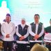 Didampingi Bupati Yani, Gubernur Khofifah Salurkan Bantuan Rp 7,6 Miliar dan Tinjau Pasar Murah di Gresik