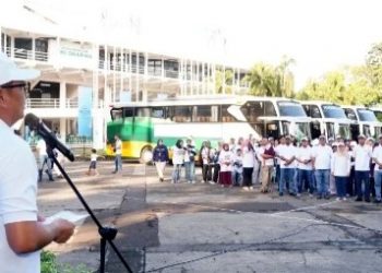 Petrokimia Gresik Berangkatkan Ratusan Pemudik Gratis 