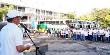 Petrokimia Gresik Berangkatkan Ratusan Pemudik Gratis 