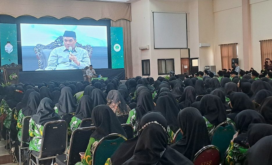 Wakil Ketua PBNU Ajak Semua Guru YPM Teladani KH Munir Hasyim Latief