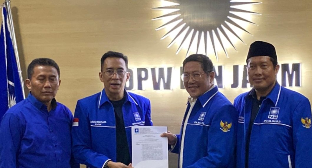 Duet Khulaim Junaidi-Bangun Winarso Terima SK, Siap Kembalikan Kejayaan PAN Sidoarjo