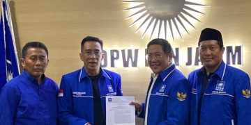 Duet Khulaim Junaidi-Bangun Winarso Terima SK, Siap Kembalikan Kejayaan PAN Sidoarjo