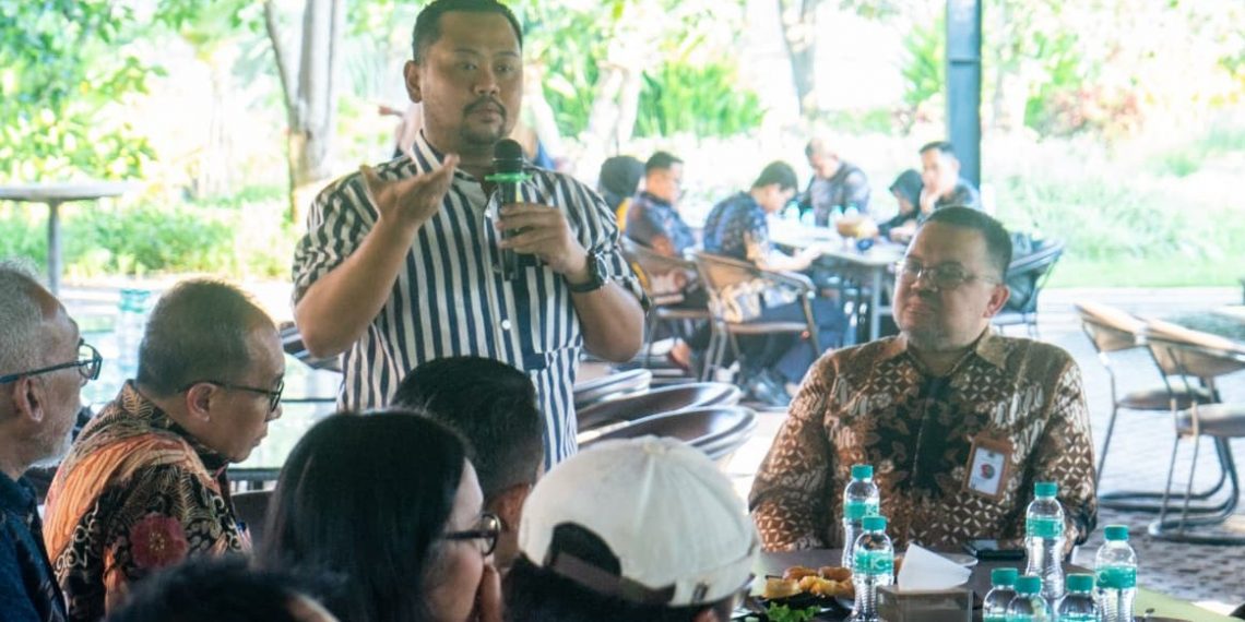 Peserta Sesdilu Kemenlu Dalami Ekosistem Investasi Gresik, Bupati Yani Tekankan Kekuatan KEK dan SDM Terampil