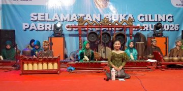 Tim Karawitan SMP Negeri 2 Candi Tampilkan 7 Gending di ‘Buka Giling Candi Baru 2026’