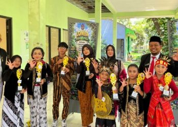 Peringati Hari Kartini, SDN Bangsal 3 Diisi Dengan Lomba-Lomba