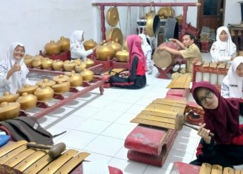 Siswa SMP Negeri 1 Candi Mengaku, Suara Gamelan Berdampak Pada Ketenangan