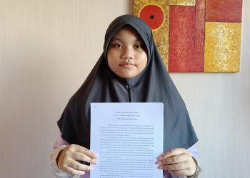 Cerpen ‘Desir Pesisir Bandar Grisse’ Antarkan Siswa Spemdalas Azza Alzena Jadi Juara Nasional