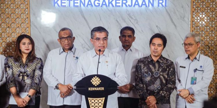 Menaker Imbau Perusahaan Terapkan WFH 1 Hari dalam Sepekan