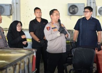 Polres Gresik Bongkar Penimbunan 17 Ribu Liter Solar Subsidi, Satu Orang Pemiliknya Ditahan