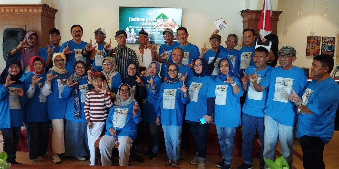 Semarak, Peluncuran Buku Karya Alumni Stikosa AWS