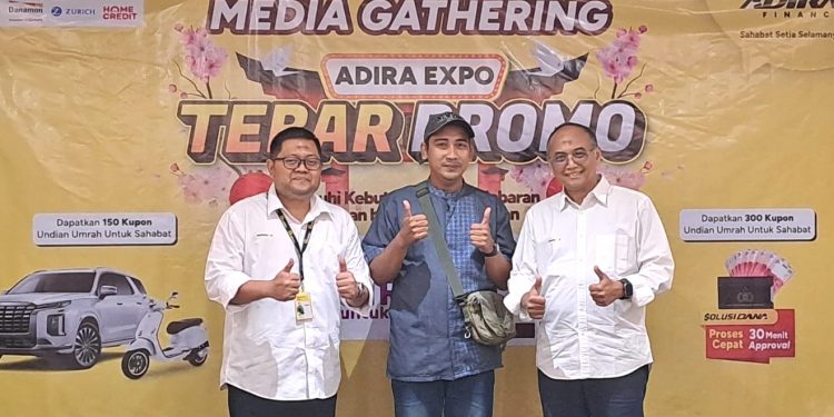 Adira Expo Tebar Promo Menyapa Masyarakat Sidoarjo Berpeluang ‘Umrah Untuk Sahabat’