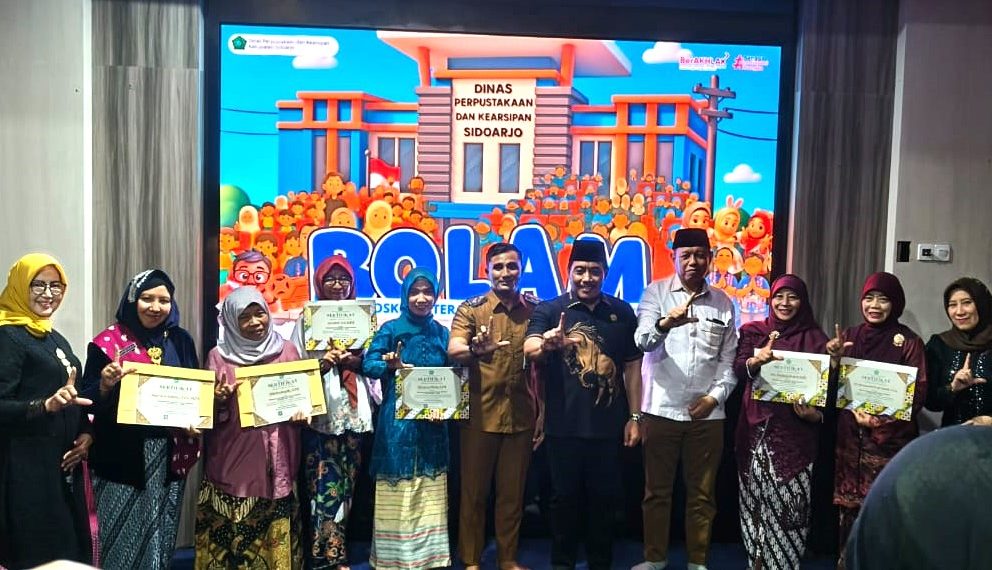 Peringati Hari Kartini, 6 Anggota GBL Raih Penghargaan Perempuan Penggerak Literasi Sidoarjo