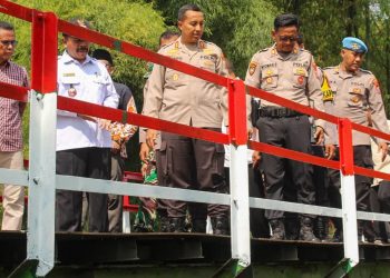 Kapolres Kediri Resmikan Jembatan Merah Putih Presisi, Perkuat Akses Antarwilayah di Kandangan