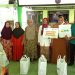 BMH Unit Sidoarjo Bersama Donatur Salurkan Paket Sembako di Jabon