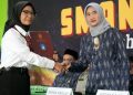 Siswa SMA Negeri 1 Krembung Dilepas Dengan Keharuan dan Kebanggaan