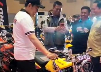 Bupati Sidoarjo Subandi Janjikan Hadiah Dua Motor Kawasaki Ninja