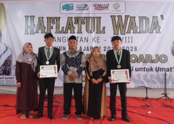 Khidmat dan Menginspirasi, Haflatul Wada’ SMK YPM 7 Tarik Sidoarjo Angkatan ke-38 Tinggalkan Kesan Mendalam