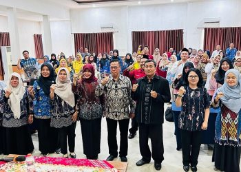 MGMP Bahasa Inggris SMK se Sidoarjo Gelar Workshop Peningkatan Kompetensi