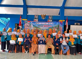 Tim KERIS SAKTI UNEJ Melatih Kader dan UMKM dalam Program Desa Sehat Agroindustri Terintegrasi