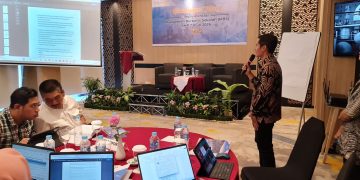 Ikut Bimtek MBS Kemendikdasmen, Spemdalas Gresik Paparkan Strategi Pengelolaam Mandiri dan Peningkatan Mutu Sekolah