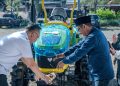 Serahkan Bantuan Alsintan dari Kementerian Pertanian RI, Wabup Alif Dorong Modernisasi Pertanian di Gresik