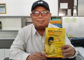Menyalakan Lilin Keilmuan: Refleksi Editor Buku Seni, Sastra, dan Budaya Lokal