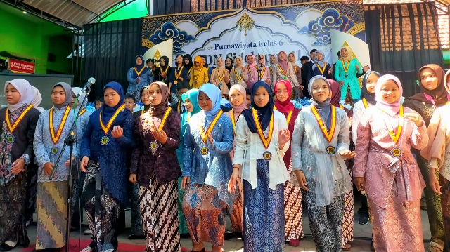 Siswa SD Negeri Sidokepung 1 Dilepas Untuk ‘Nggayuh Lintang ‘