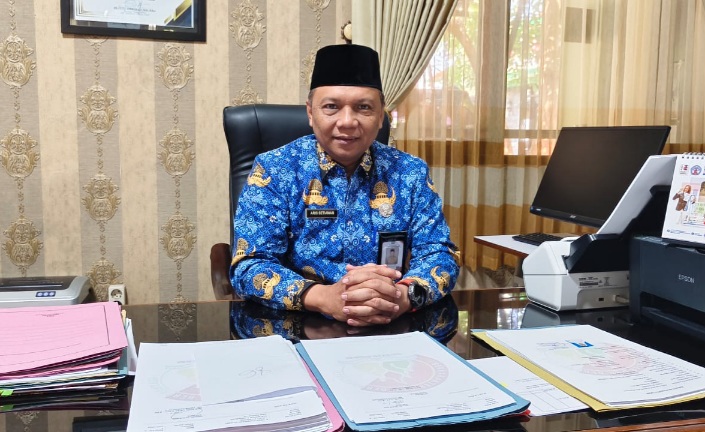 Perkuat Kualitas Pendidikan, Kepala SMP Negeri 1 Gedangan Raih Gelar Doktor