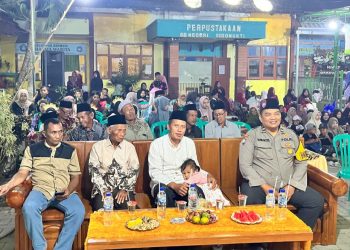 Aipda Nanang Sumantri Berikan Dukungan pada Pelepasan Siswa dan Pengukuhan Tahfidz Juz 30 di Sidomukti