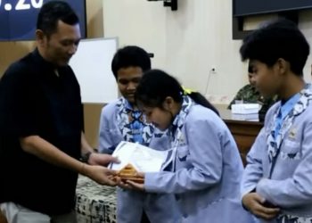 Kobarkan Semangat Nasionalisme, Ini Deretan Pemenang LCC Wawasan Kebangsaan Piala Ketua DPRD Banyuwangi